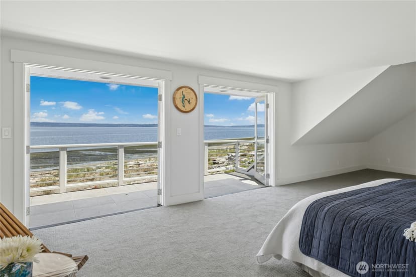 Property photo for 15628 Point Monroe Drive NE, Bainbridge Island photo 15