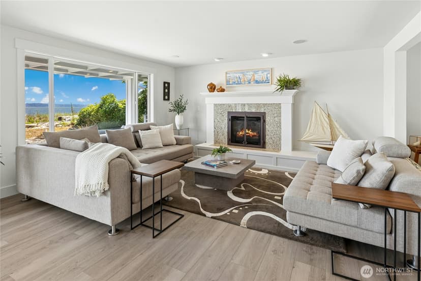 Property photo for 15628 Point Monroe Drive NE, Bainbridge Island photo 4