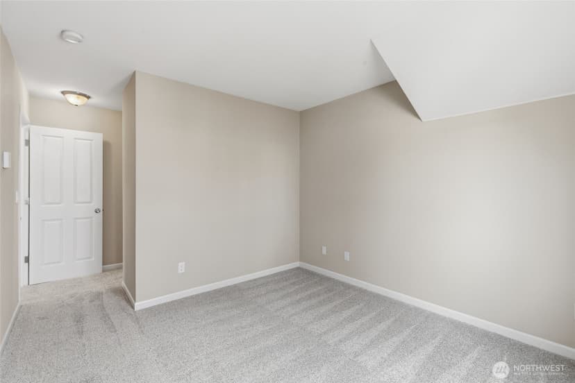 Property photo for 2760 76th Avenue SE #505, Mercer Island photo 26