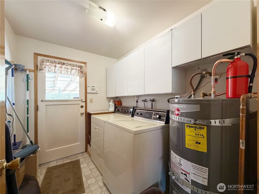 Property photo for 8825 Corbin Drive, Everett photo 23