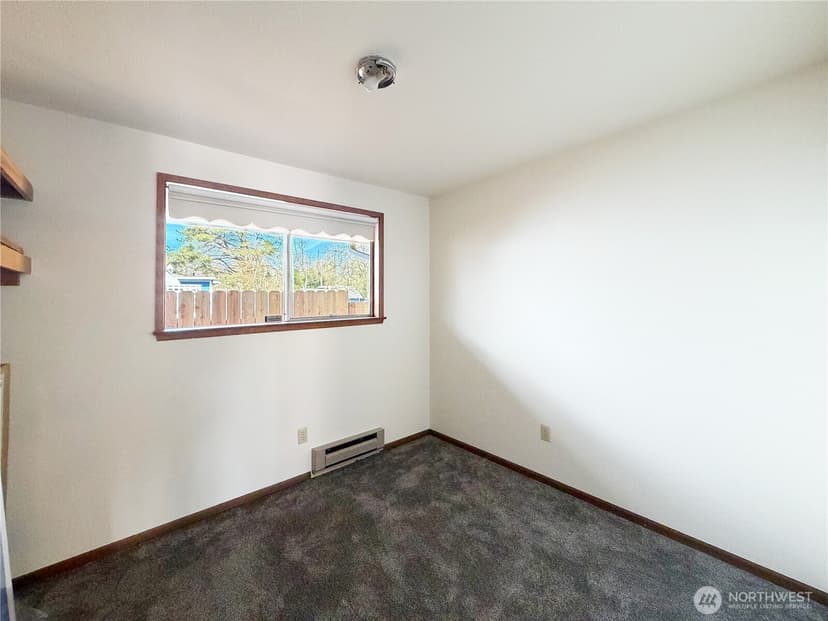 Property photo for 8825 Corbin Drive, Everett photo 16