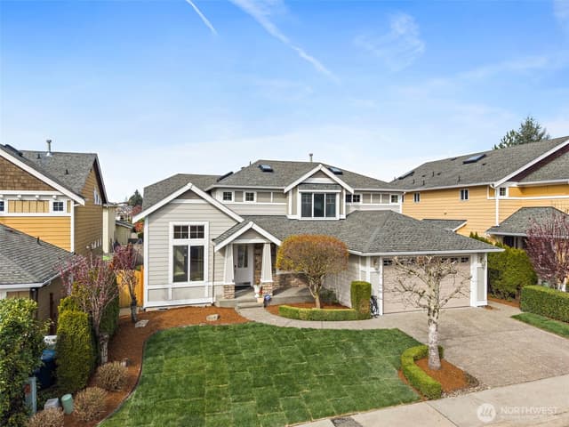 Property photo for 4610 NE 1st Ct, Renton
