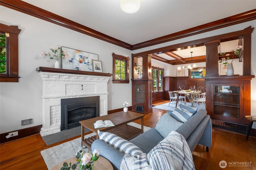 Property photo for 3258 14th Avenue W, Seattle photo 7