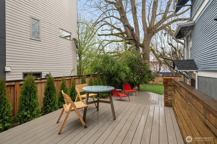 Property photo for 3258 14th Avenue W, Seattle photo 27