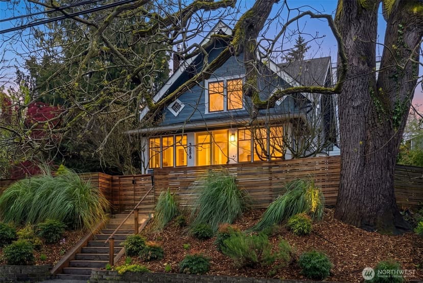 Property photo for 3258 14th Avenue W, Seattle photo 31