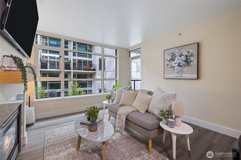 Property photo for 1420 Terry Avenue #607, Seattle photo 6