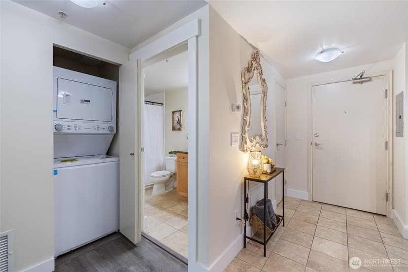 Property photo for 1420 Terry Avenue #607, Seattle photo 19