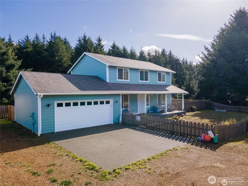 Property photo for 169 Ocean Boulevard, Ocean Shores photo 2