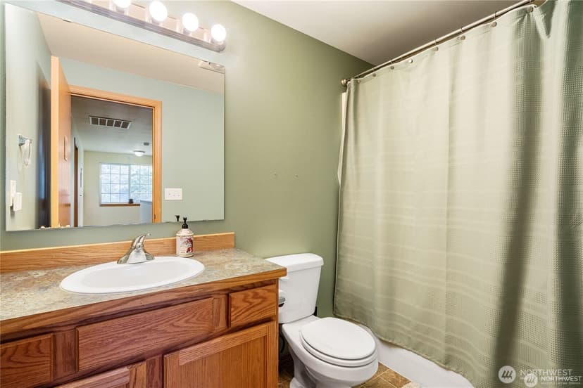 Property photo for 169 Ocean Boulevard, Ocean Shores photo 24