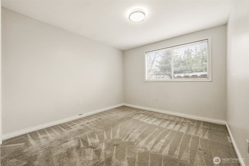 Property photo for 12522 SE 217th Place, Kent photo 18