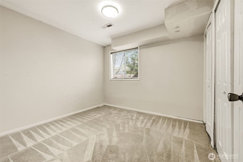 Property photo for 12522 SE 217th Place, Kent photo 20