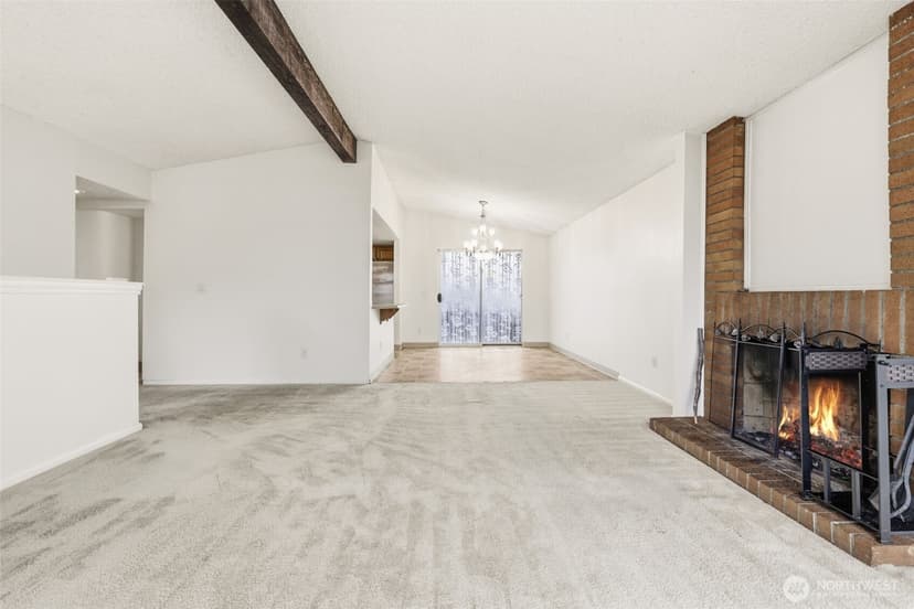 Property photo for 12522 SE 217th Place, Kent photo 5
