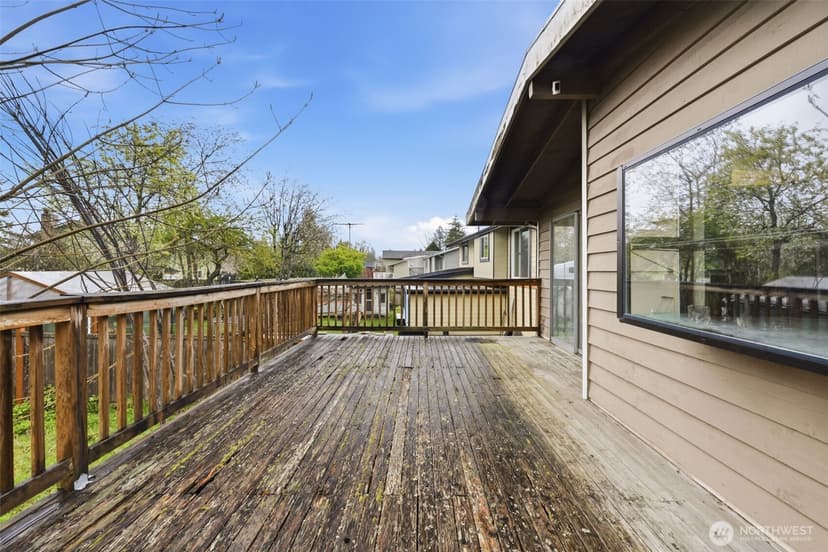 Property photo for 12522 SE 217th Place, Kent photo 10