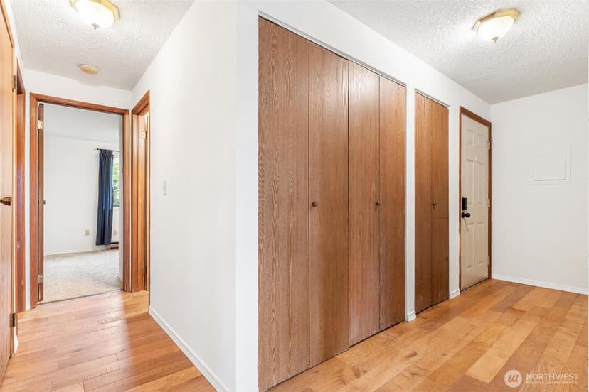 Property photo for 820 E Cady Rd #E204, Everett photo 9