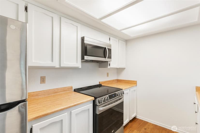 Property photo for 820 E Cady Rd #E204, Everett photo 7