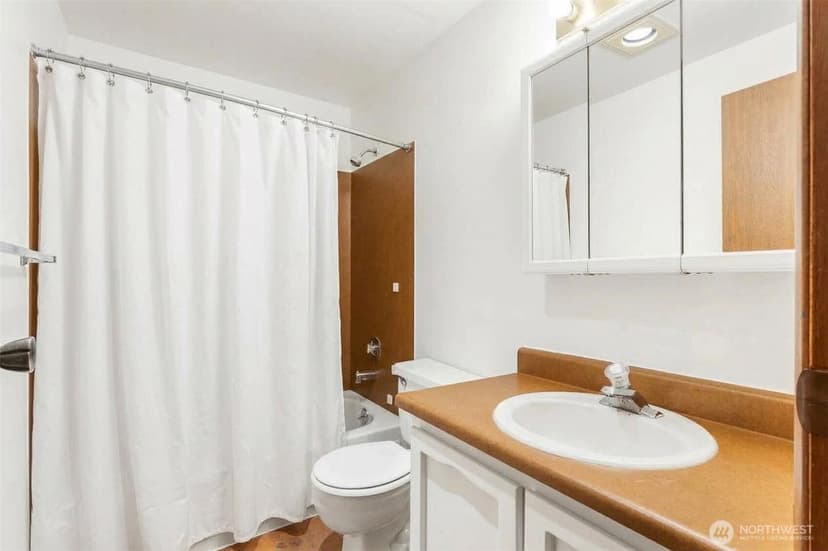 Property photo for 820 E Cady Rd #E204, Everett photo 11