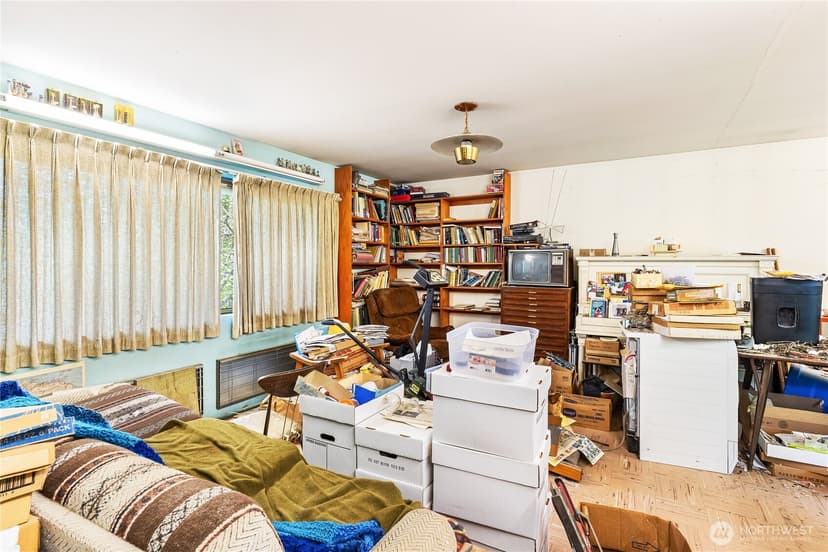 Property photo for 10434 22nd Avenue SW, Seattle photo 10