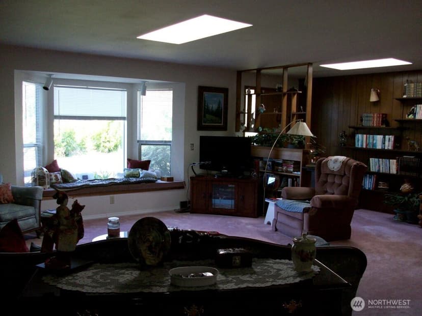 Property photo for 11054 SE 192nd Street, Renton photo 4