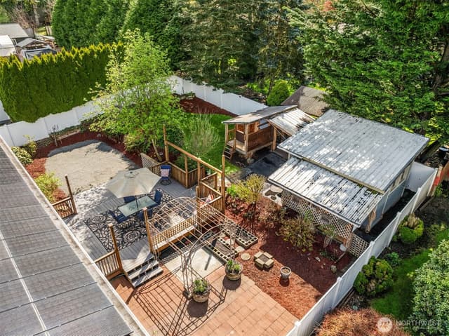 Property photo for 26815 NE Bird Street, Duvall photo 4