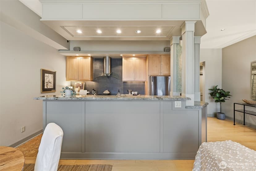 Property photo for 2030 Western Avenue #614, Seattle photo 13