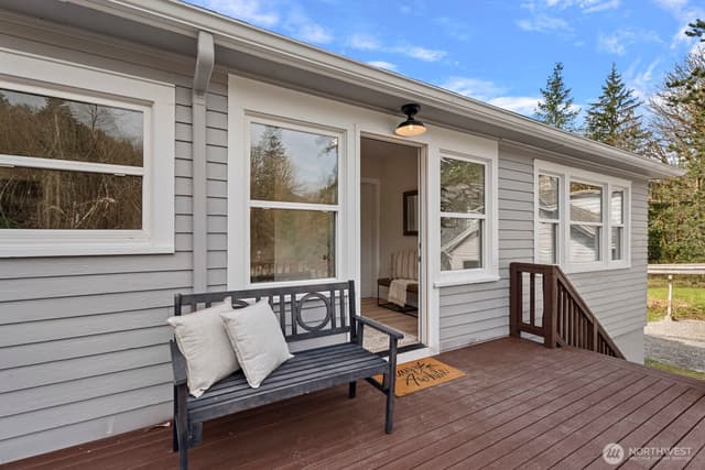 Property photo for 46302 SE Edgewick Road, North Bend photo 4