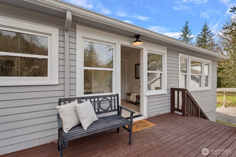 Property photo for 46302 SE Edgewick Road, North Bend photo 4