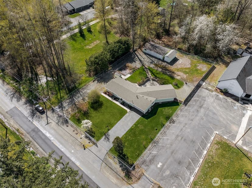 Property photo for 12502 Bingham Avenue E, Tacoma photo 34
