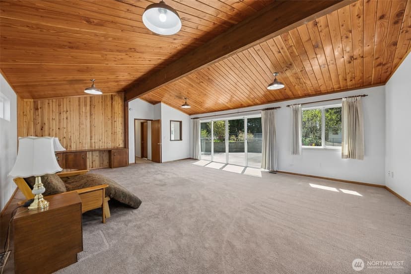 Property photo for 12502 Bingham Avenue E, Tacoma photo 23