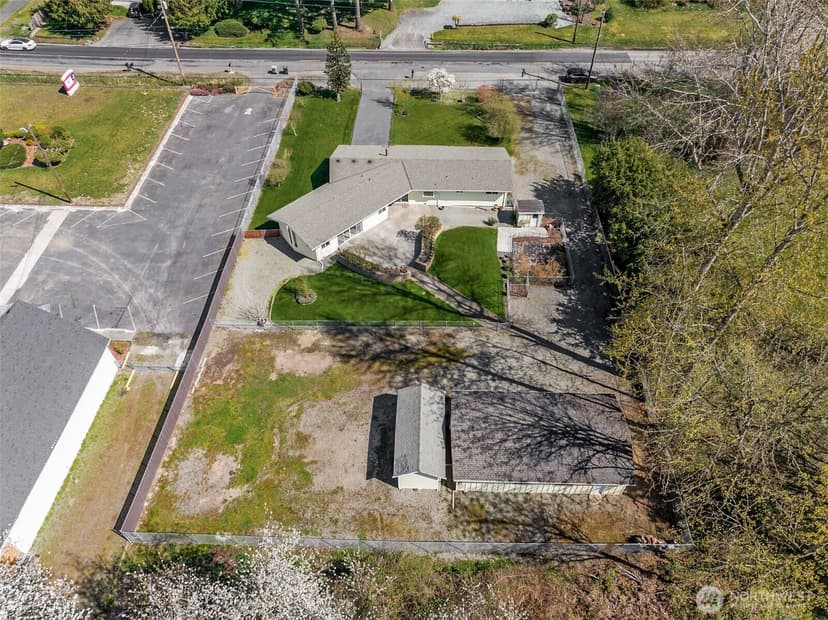 Property photo for 12502 Bingham Avenue E, Tacoma photo 31