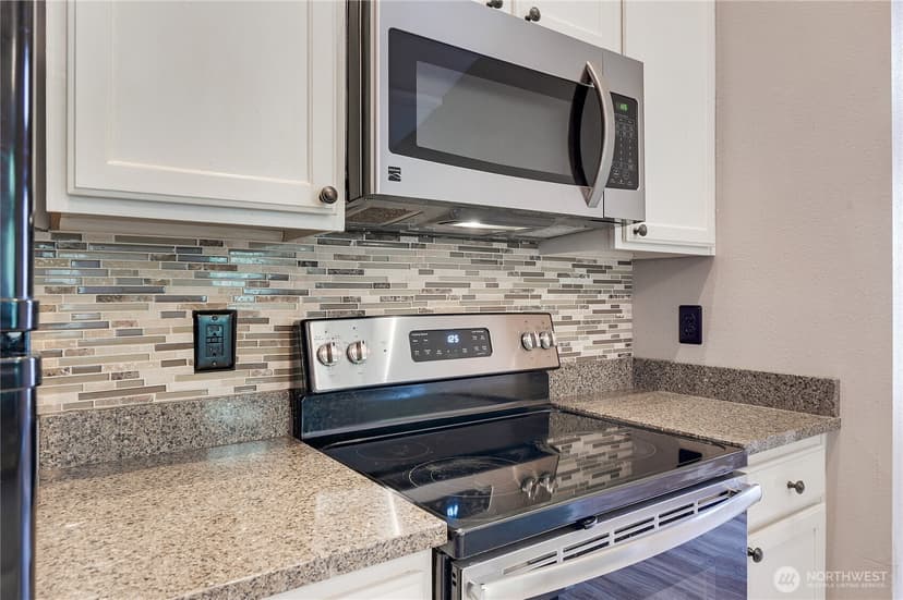Property photo for 4719 NW Walgren Drive #D-101, Silverdale photo 8