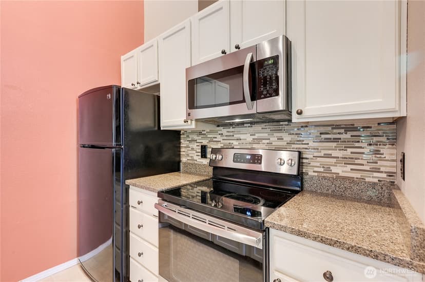 Property photo for 4719 NW Walgren Drive #D-101, Silverdale photo 7