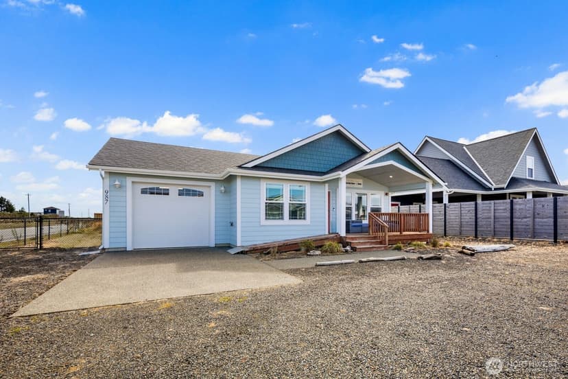 Property photo for 987 Alida Court SE, Ocean Shores photo 3