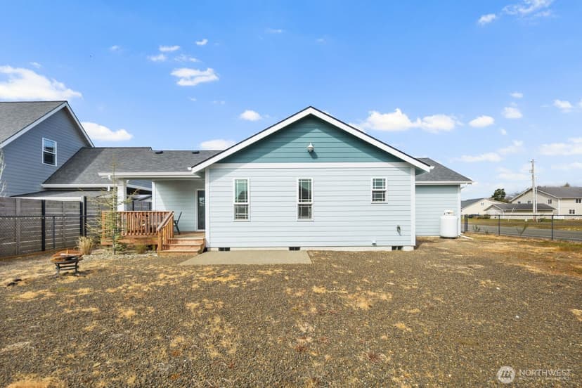 Property photo for 987 Alida Court SE, Ocean Shores photo 34