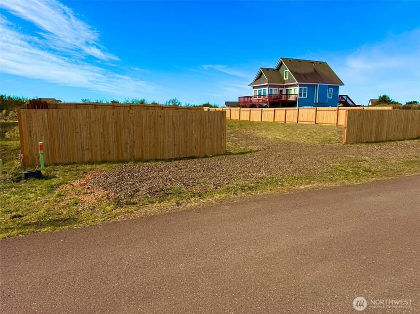 Property photo for 1375 Sand Pebble Avenue SW, Ocean Shores