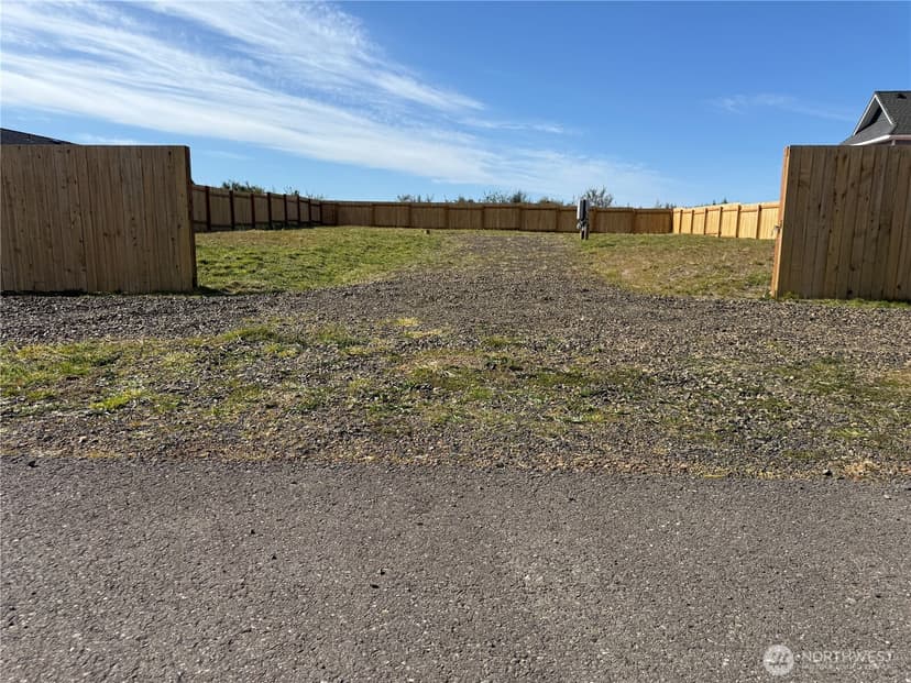 Property photo for 1375 Sand Pebble Avenue SW, Ocean Shores photo 5