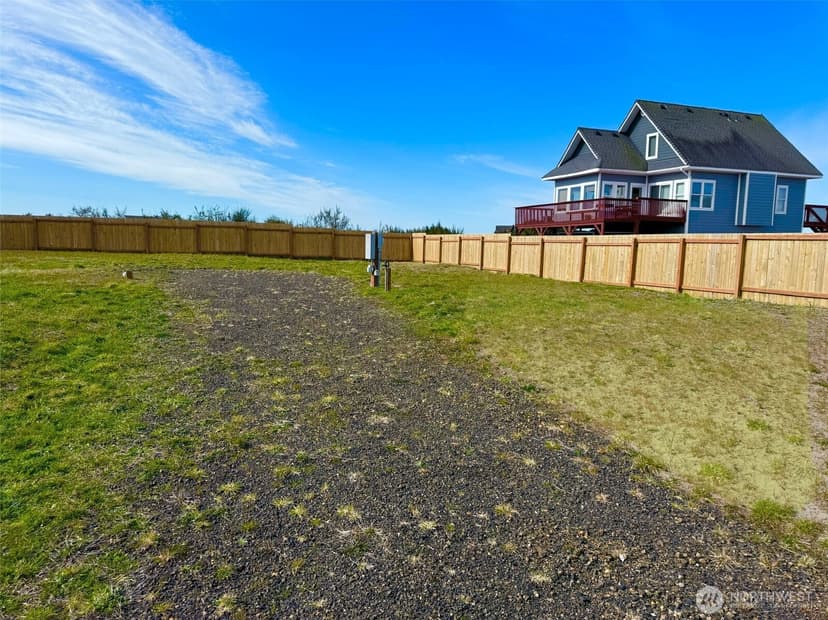 Property photo for 1375 Sand Pebble Avenue SW, Ocean Shores photo 8
