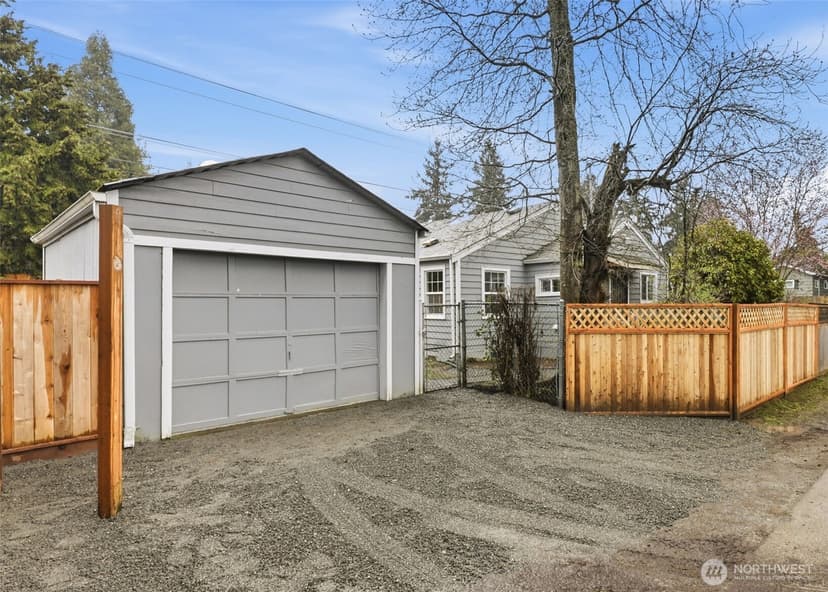 Property photo for 317 SW 124th Street, Seattle photo 21