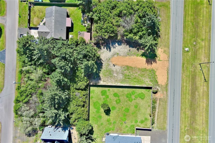 Property photo for 538 Ocean Shores Boulevard NW, Ocean Shores photo 14