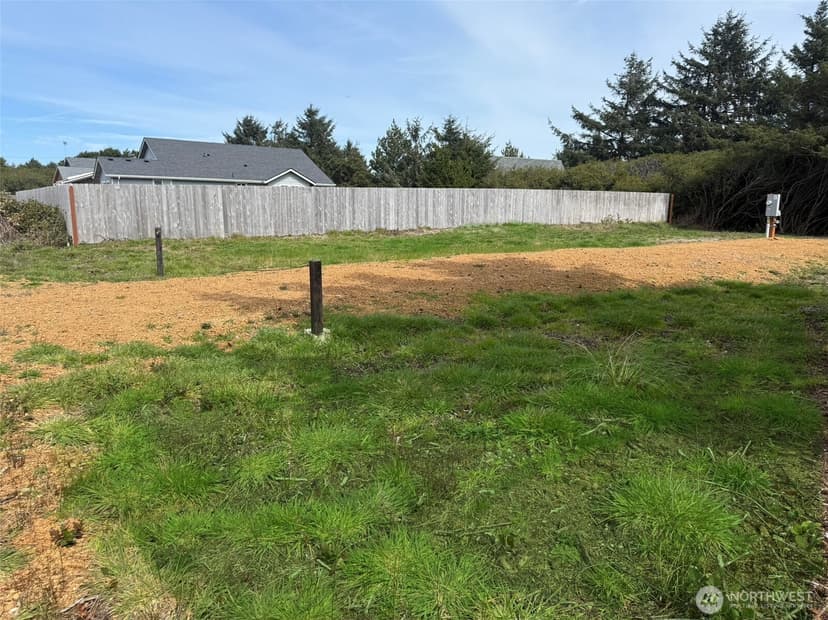 Property photo for 538 Ocean Shores Boulevard NW, Ocean Shores photo 6