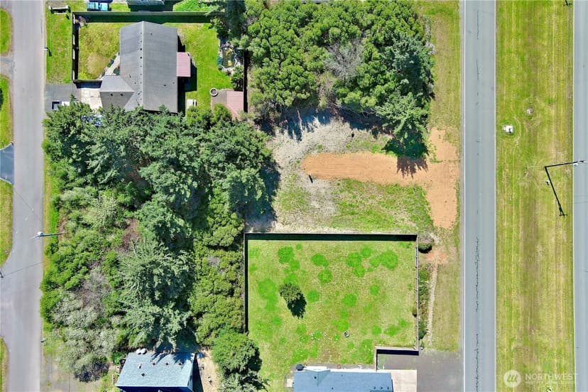 Property photo for 538 Ocean Shores Boulevard NW, Ocean Shores photo 17