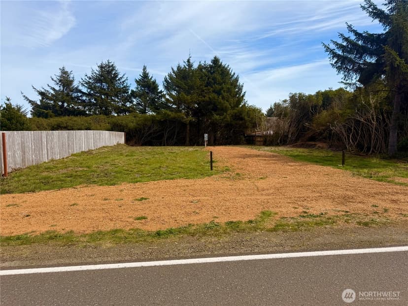 Property photo for 538 Ocean Shores Boulevard NW, Ocean Shores