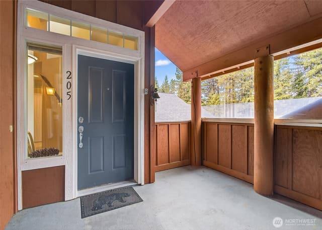 Property photo for 20701 Club House Drive #205, Leavenworth photo 4