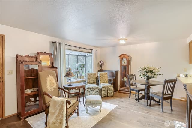 Property photo for 1002 Columbia Avenue ##2, Marysville photo 3