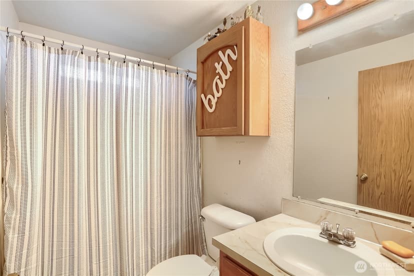 Property photo for 1002 Columbia Avenue ##2, Marysville photo 8