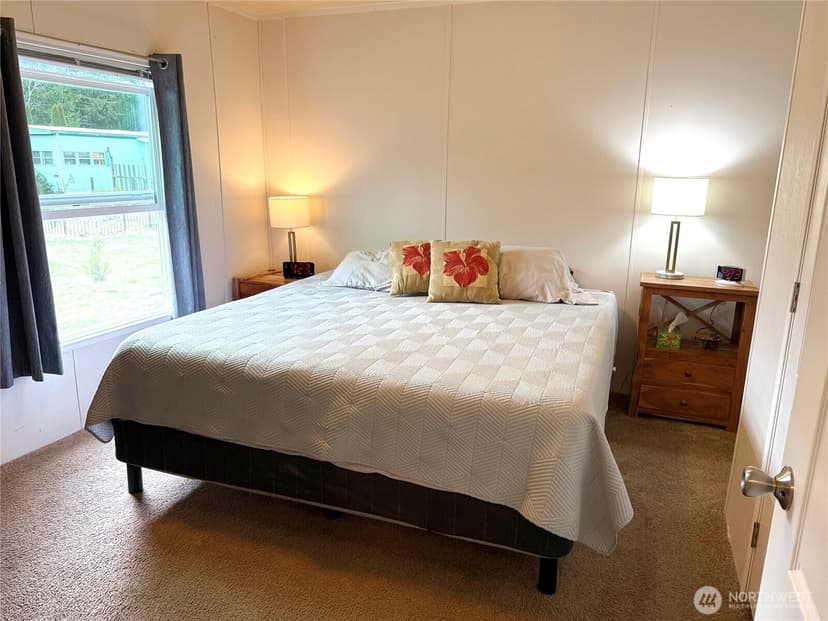 Property photo for 1260 SE Carl Pickle Drive #Spc#80, Port Orchard photo 9