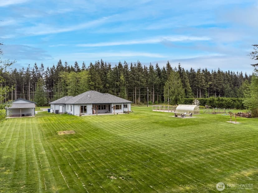 Property photo for 20210 52nd Avenue NW, Stanwood photo 34