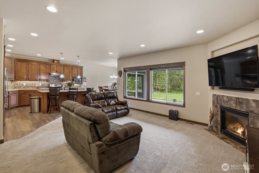Property photo for 20210 52nd Avenue NW, Stanwood photo 6