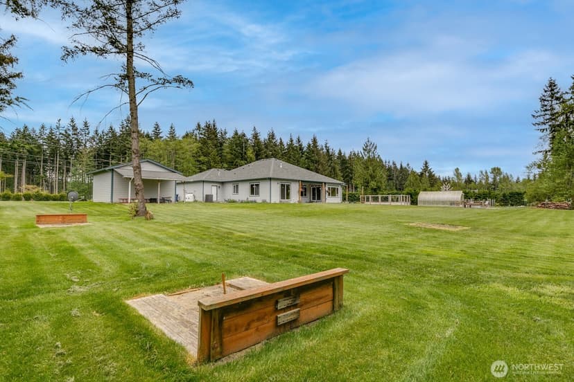 Property photo for 20210 52nd Avenue NW, Stanwood photo 35