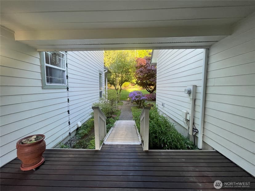 Property photo for 8456 Landing Lane SE, Port Orchard photo 34