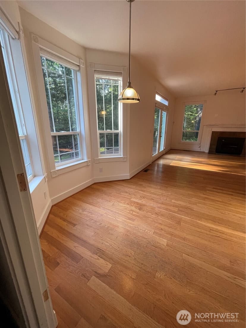 Property photo for 8456 Landing Lane SE, Port Orchard photo 13